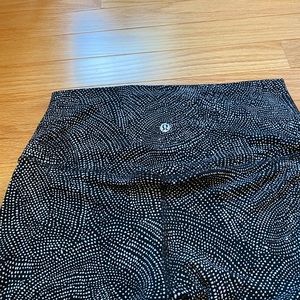 Lululemon yoga pants